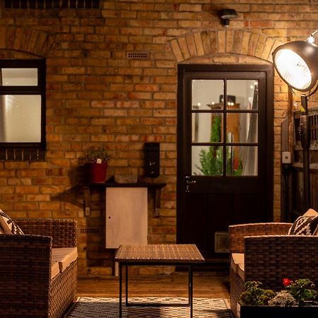 Colthorn Farm Cottage By Aryas Properties - Oxford Exterior photo