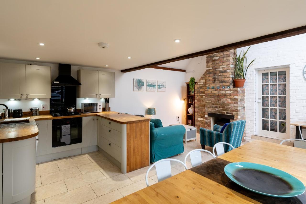 Colthorn Farm Cottage By Aryas Properties - Oxford Exterior photo